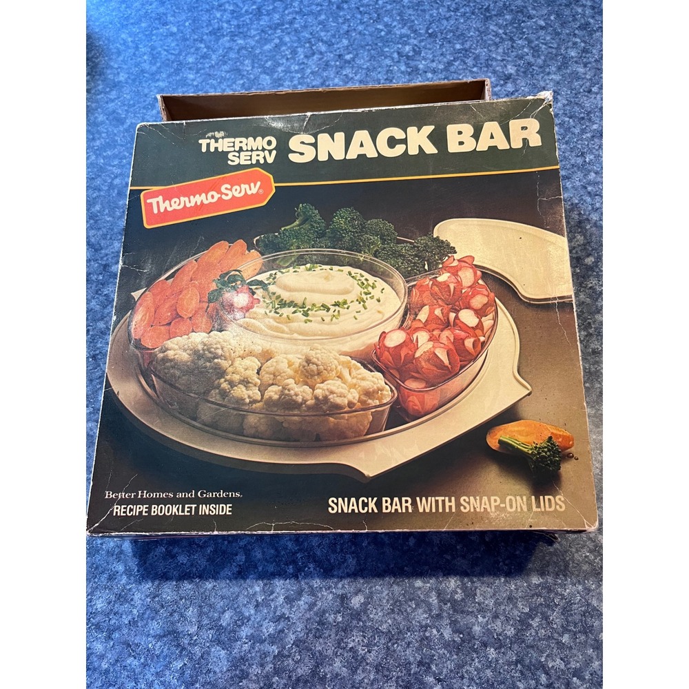 Vintage Thermo-Serv Snack Bar Serving Tray Set w/Lids Model 201A480 Cream Clear